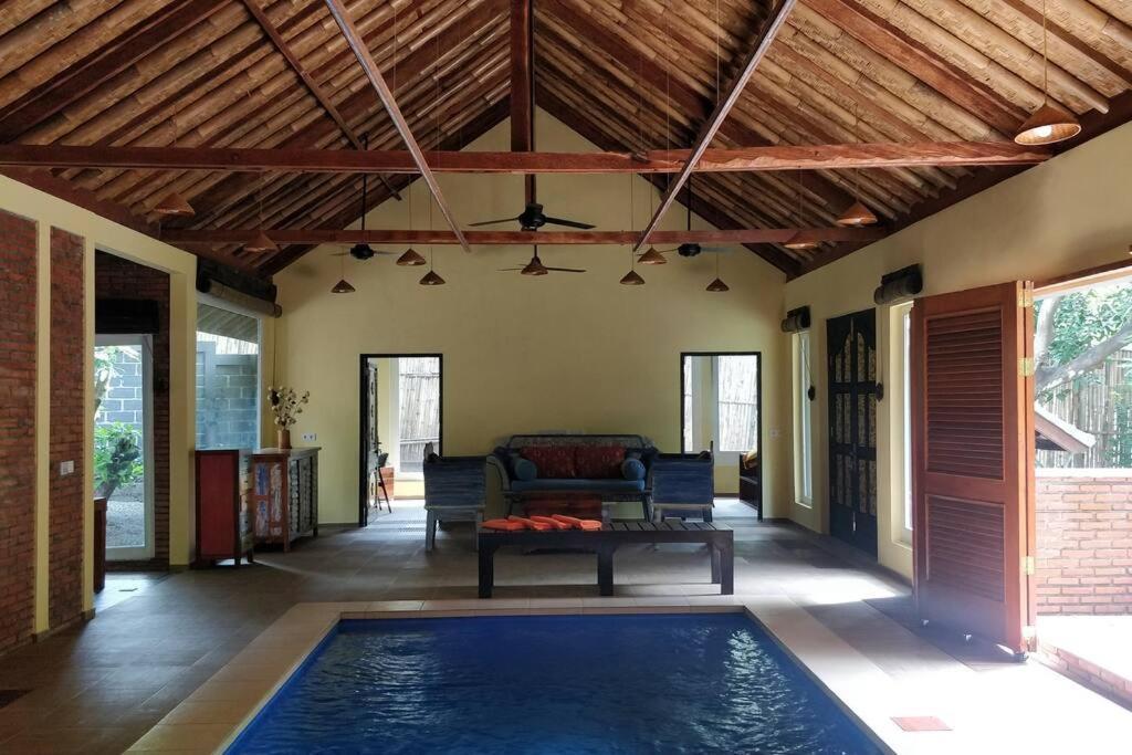 Villa King: Unique Villa With Indoor Swimming Pool Amed  Exterior photo